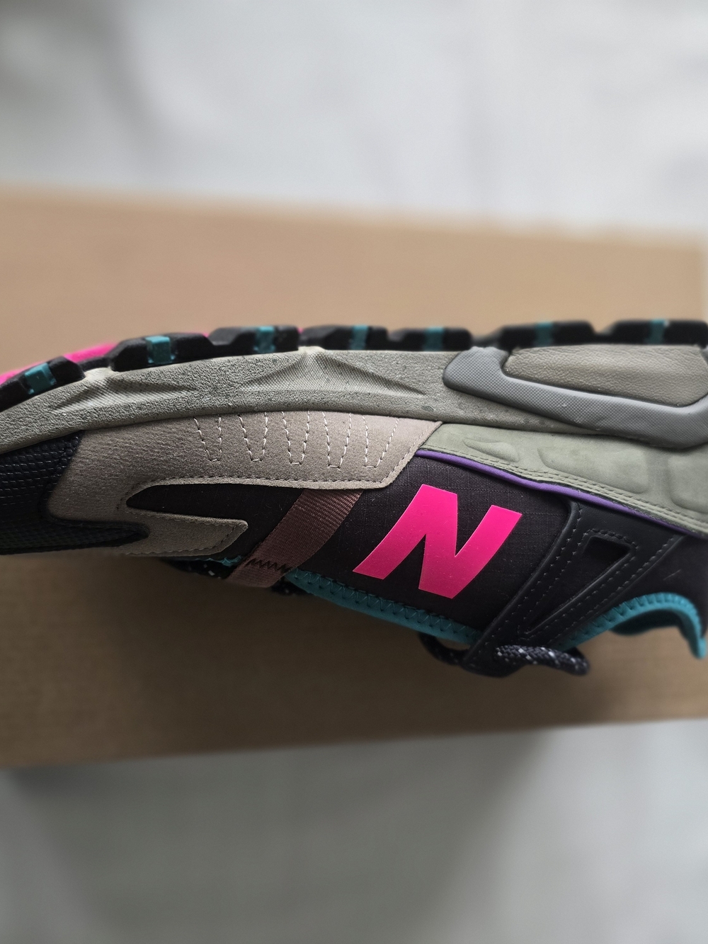 New Balance Bodega Men's Brown Sneakers with Teal & Pink Accents - Picture 4 of 7